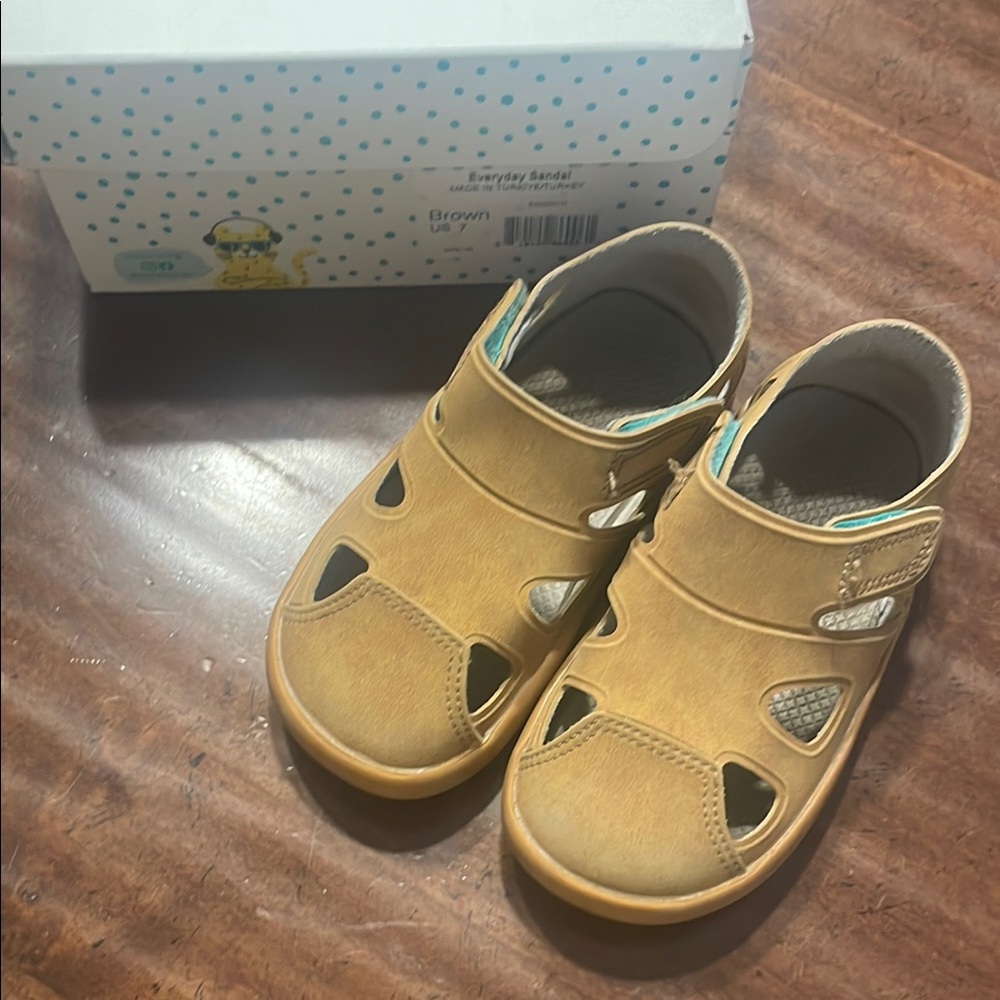Ten Little Brown Kids Everyday Sandals